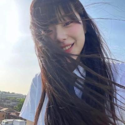 千金我当腻了，现在只想好好打工